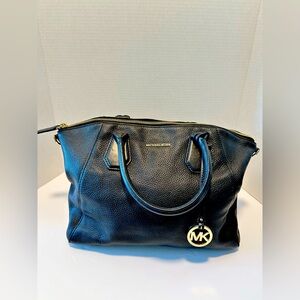 Michael Kors Black Campbell‎ Shop Satchel 

16”w, 11”h, 6,5”d